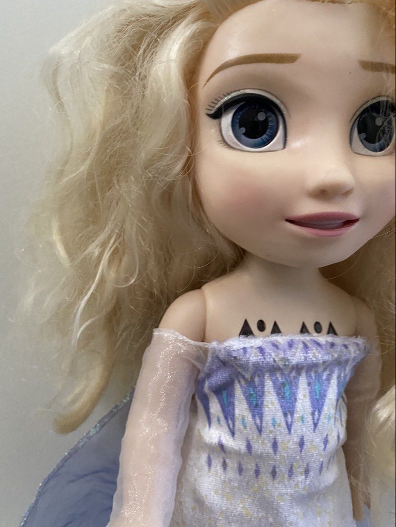 Elsa Singing and Moving lips (Category: Kids Toys) located in Las Pinas. Submitted by sherylandmargaux (Listing ID 1469803007, Image 2). Description: .