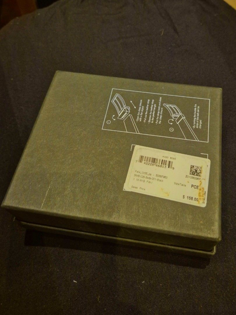 EMPTY BOX 'BOSS' (Category: Others) located in Kuala Lumpur. Submitted by mums_collection (Listing ID 1469775607, Image 3). Description: Good to go Any gifts or present brand BOSS to be given to friends can be put inside the box. rectangular shape Self collect..