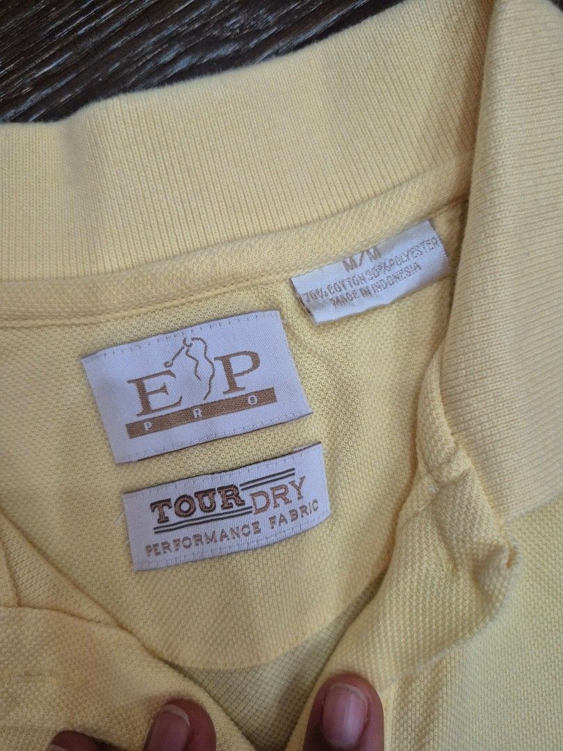 EP Yellow Sleeveless (Category: Sleeveless) located in Santa Cruz. Submitted by deenem (Listing ID 1469771011, Image 3). Description: Like New😍👌 No flaws👌 M on Tag Can fit M-L Asian (Measurements laid flat in inches) Bust:19 Armhole:9 Lenght: 23.