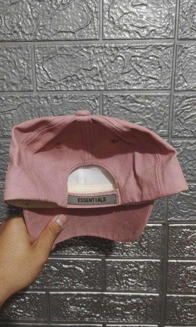 Essentials Fear Of God Cap (Category: Hats & Beanies) located in Mandaluyong City. Submitted by im7788 (Listing ID 1469860855, Image 2). Description: Essentials Fear Of God Cap Brandnew Mandaluyong Area.