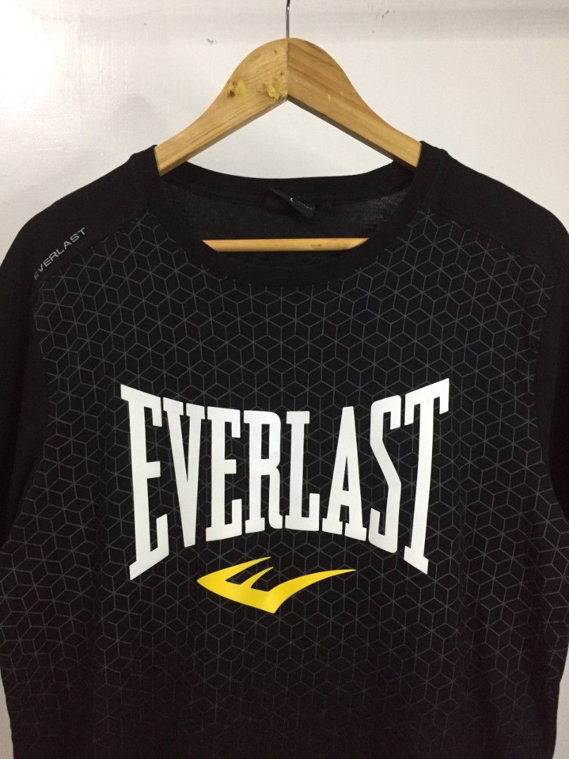 Everlast Dri-fit Shirt (Category: Activewear) located in Balayan. Submitted by _wethrift (Listing ID 1469888636, Image 2). Description: Everlast Dri-fit Shirt - size L - dimension 21.5 x 27.5 - excellent condition - color rate 9/10 - no flaws MINE - 📩 +Shipping fee 📍 BALAYAN, BATANGAS.