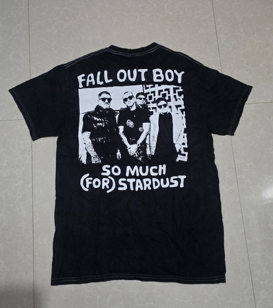 Fall out bo (so much for stardust tour) (Category: Tshirts & Polo Shirts ) located in El Nido. Submitted by marco.tandoc (Listing ID 1469807472, Image 1). Description: size: Medium width: 20 length: 27 no issue.