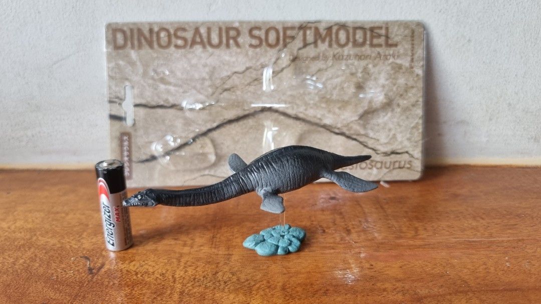 Favorite Co. Dinosaur Softmodel Plesiosaurus Kazunari Araki (Category: Figurines & Statues) located in Consolacion. Submitted by zeon27 (Listing ID 1469759527, Image 1). Description: Favorite Co. Plesiosaurus Bought in Ueno Museum of Nature and Science, Tokyo Loc: Cebu can do meet-up or delivery via LBC/J&T MOP: Cash/GCash/Bank Transfer.