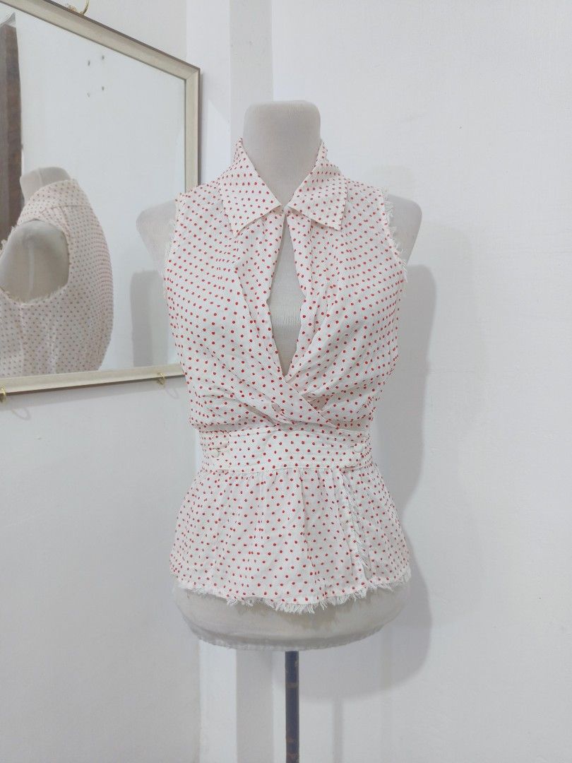 FENDI sleeveless white collared red polka y2k wrap top (Category: Luxury Apparel) located in Cotabato. Submitted by shookia (Listing ID 1469853882, Image 3). Description: .