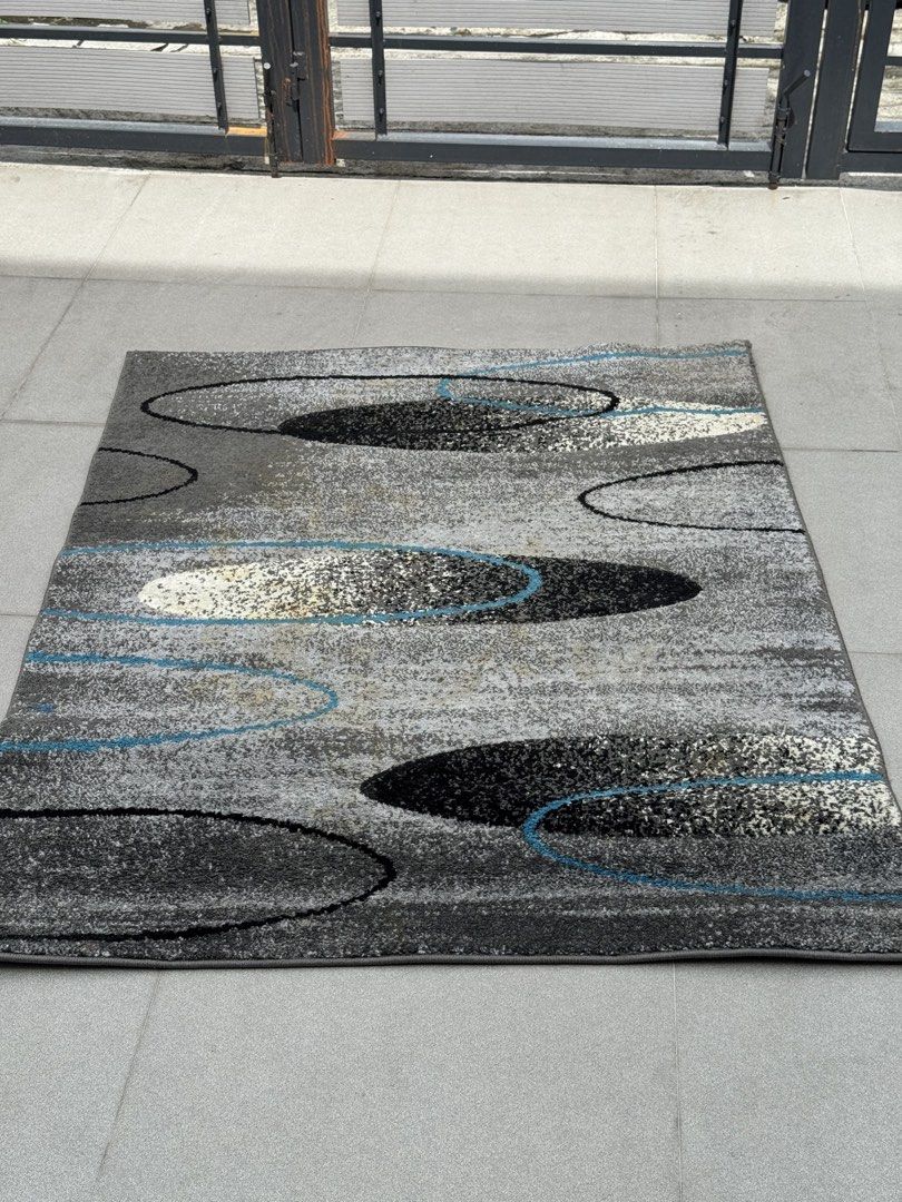 Ferrara Carpet (Category: Carpets, Mats & Flooring) located in Las Pinas. Submitted by sportyyyyy (Listing ID 1469784352, Image 3). Description: - Premium quality material for long-lasting use - Sleek and modern design suitable for everyday needs - No issues - No stains or burns - Bought for ₱9,000 .