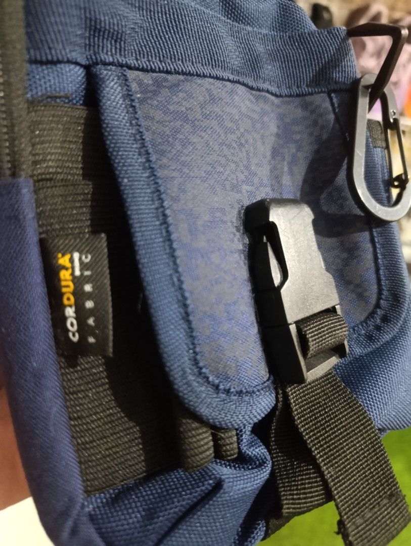 FieldCore Cordura Fabric Utility Pouch Blue (Category: Belt bags, Clutches and Pouches) located in Bacoor. Submitted by MommahAnnaOnlineShop (Listing ID 1469877022, Image 2). Description: - Authentic FieldCore utility pouch made with tough Cordura fabric - Stylish blue body with a front digital camo flap - Equipped with smooth YKK zippers and a secure quick-release buckle - Features an attached carabiner and a back loop for easy belt mounting - B