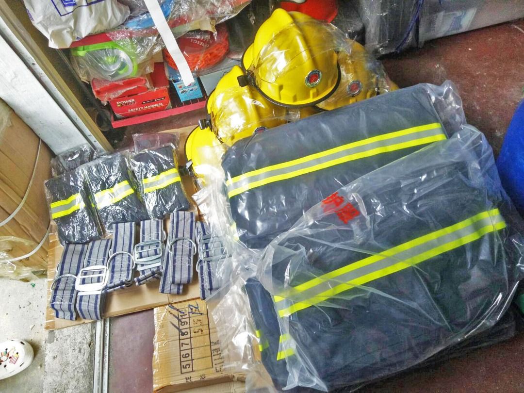 Firefighter Safety Helmet, Rubber Boots, Uniform, and Straps (Category: Coats, Jackets and Outerwear) located in Caloocan City. Submitted by calmhawk_a2cd7a (Listing ID 1469809768, Image 3). Description: COMPLETE SET FIREMAN SUIT - SAFETY HELMET - BOOTS - GLOVES - BELT JUST CALL US / Pm me for more info. -09971763227 LOOK FOR : ANGHIE Address: 634 JRA COMPOUND LUPANG PARI SAN MIGUEL PASIG CITY WEBSITE: http://jocelynesidera30.wibsite.com/joekelce