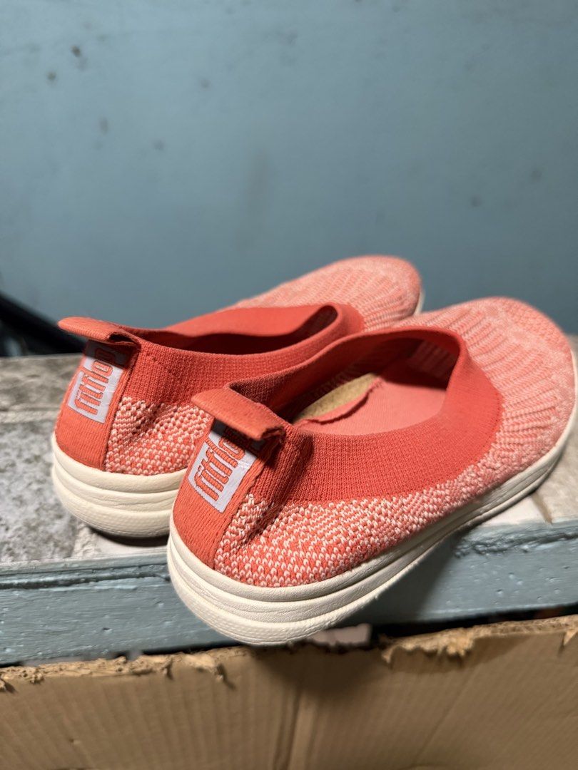 Fitflop Shoes (Category: Sneakers) located in Manila. Submitted by mightymoon-e728fb (Listing ID 1469855957, Image 2). Description: pm for more inquiries! price are negotiable pls lower expectations for preloved items original :) .
