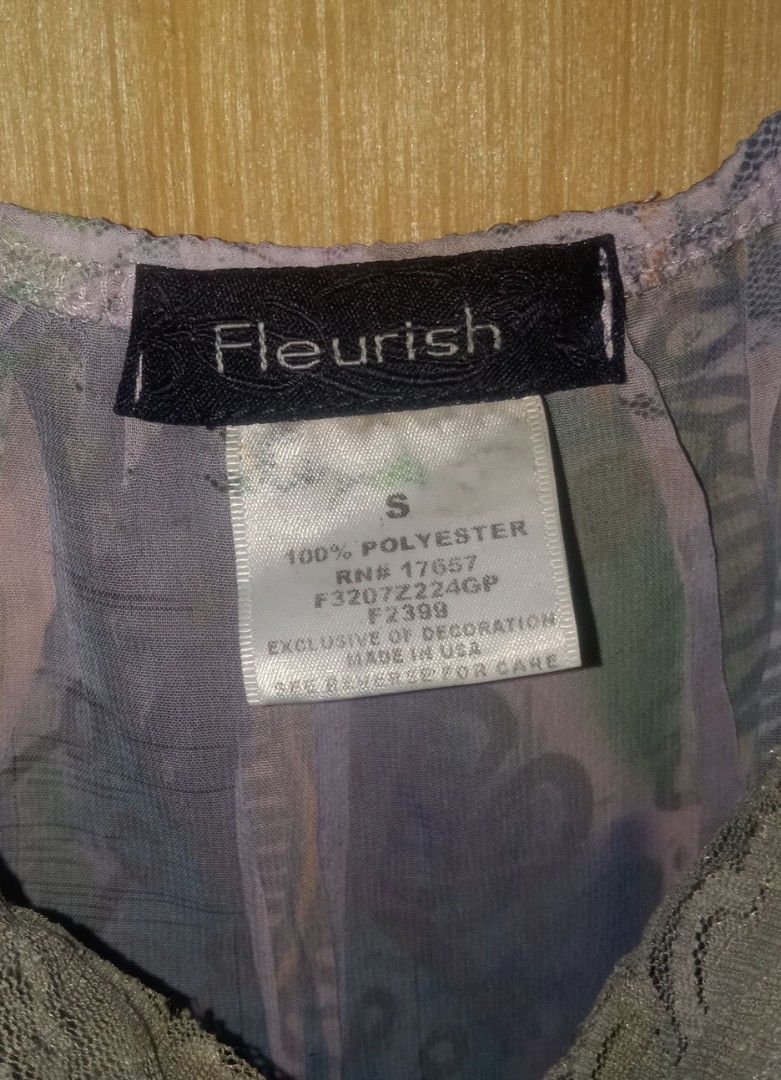 Fleurish (Category: Clothes Drying Rack) located in Guihulngan. Submitted by thrift_ni_jan (Listing ID 1469835954, Image 3). Description: .
