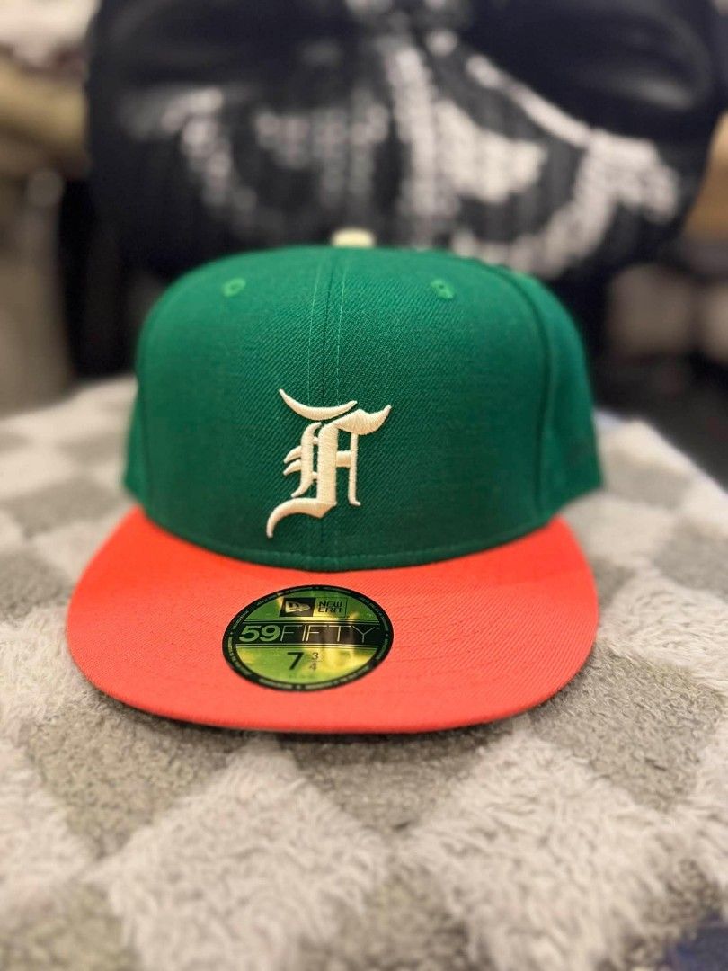 FOG X NEW ERA (Category: Caps & Hats) located in Tadian. Submitted by zeedrky27 (Listing ID 1469906892, Image 1). Description: No issue ready to ship👌.