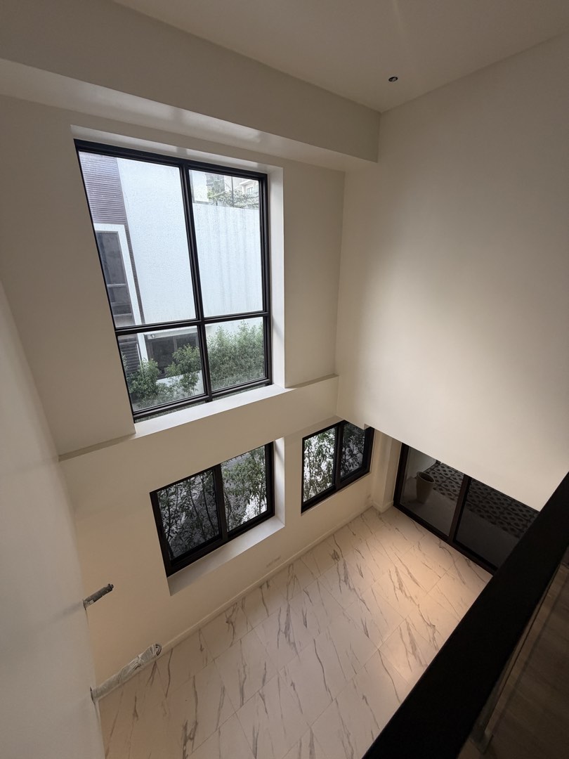 (Category: ) located in . Submitted by mnremulla (Listing ID 1469812678, Image 1). Description: .