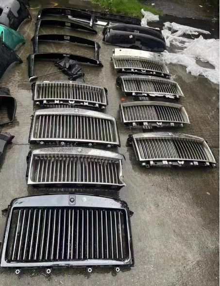 For sale: Rolls-Royce Ghost, Phantom, Wraith, taillights, bonnet, front ...
