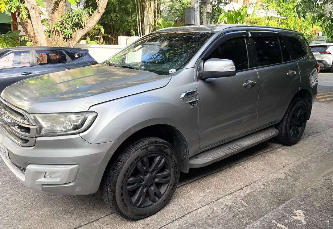 Ford Everest (Category: Used Cars) located in Calamba. Submitted by sfamorca (Listing ID 1469943762, Image 1). Description: The car is still in very good condition. You can view it in Alabang by calling the contact number 09175457696.