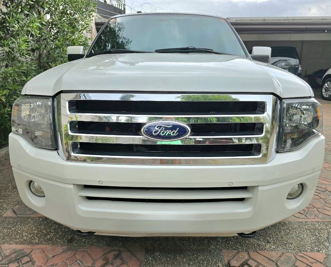 Ford Expedition EL Auto (Category: Used Cars) located in Quezon City. Submitted by wildriver.8a1b70 (Listing ID 1469894364, Image 2). Description: San Fernando pampanga Area 2013 Ford Expedition Limited Edition 4x4 Automatic Transmission Long wheelbase Sunroof 180tkms Complete Original Documents 2nd Owner Swap ok Swapping value 650k.