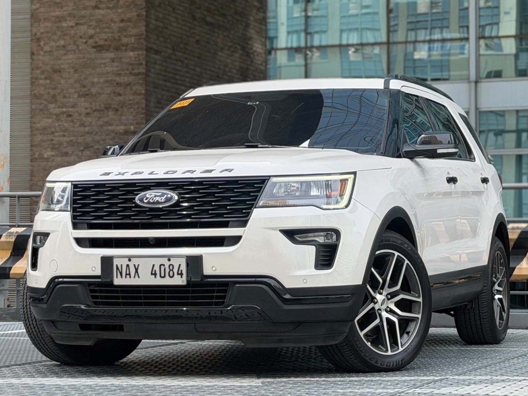 Ford Explorer Sport‼️🔥 Auto (Category: Used Cars) located in Makati City. Submitted by maby_latido05 (Listing ID 1469823249, Image 3). Description: New Unit 2018 Ford Explorer Sport 4x4 AT GAS‼️🔥 30%DP - 204,000 Php 2yrs - Php 42,700 3yrs - Php 30,800 4yrs - Php 25,600 Chattel and Insurance Included FREE Transfer of Ownership FREE Detailing FREE Bank Processing 💯 Legit Mileage ✅ No Mileage Tampering Guaranteed! Well maintained Mileage 52K Top 