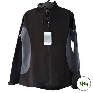 (Category: ) located in . Submitted by 3ftyfinds (Listing ID 1469802598, Image 1). Description: .