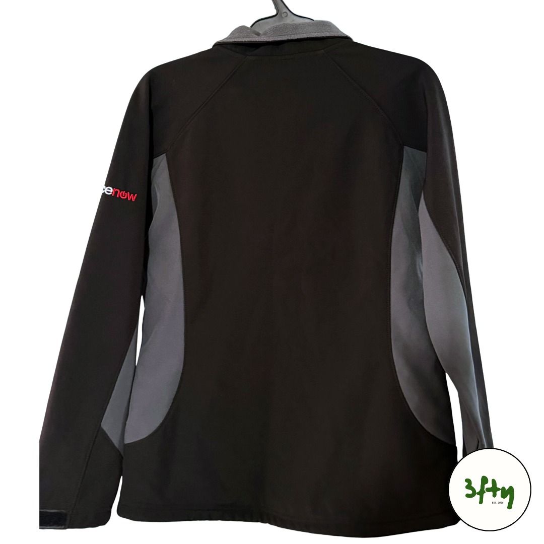 Fossa ServiceNow Softshell Jacket (Category: Coats, Jackets and Outerwear) located in Pantabangan. Submitted by 3ftyfinds (Listing ID 1469802598, Image 2). Description: Mode of payment: GCash/Bank Transfer Mode of delivery: J&T Express (shouldered by buyer) Meet ups/drop off within Baguio City proper only. Feel free to dm for inquiries, thank you!!.