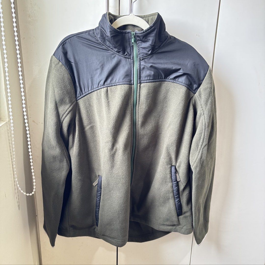 FREE SF caballeros jacket (Category: Coats, Jackets and Outerwear) located in Manila. Submitted by lavieelle (Listing ID 1469783854, Image 1). Description: - free delivery nationwide ‼️ - authentic caballeros jacket bought in US - vintage style, full-zip fleece jacket with olive green body, navy blue shoulder panels, a mock collar, and a green front zipper - rfs: decluttering .