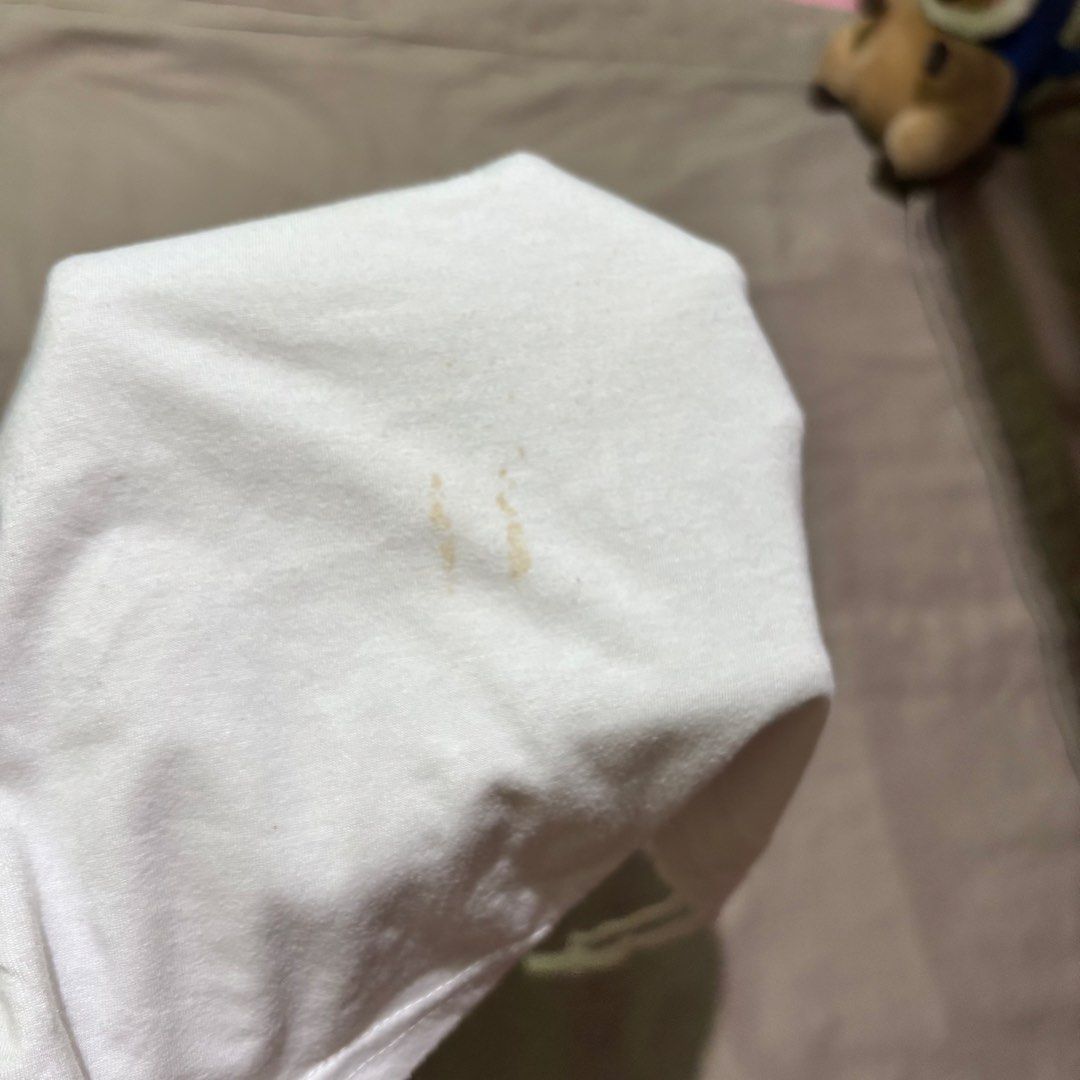 freebies (tops only) (Category: Shirts) located in Manila. Submitted by shimiiiiiii (Listing ID 1469797532, Image 2). Description: miners only. 1 per pax unahan lang po thanks.
