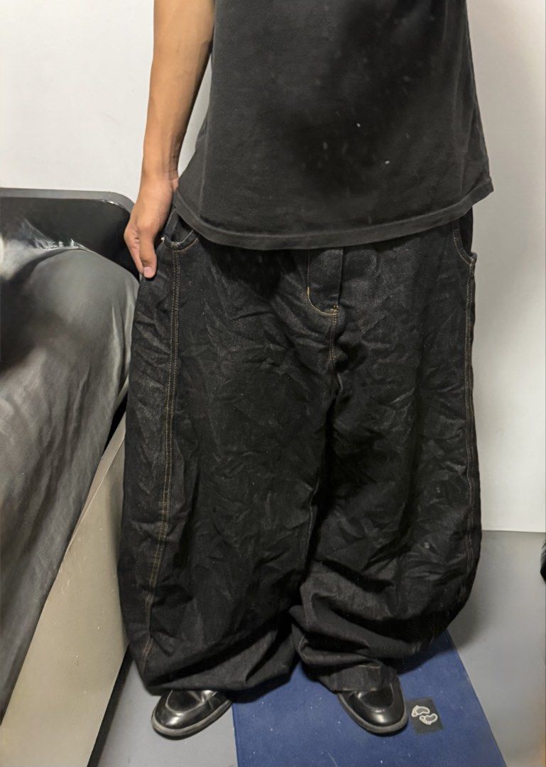 FREESONATA / Black Massive Barrel Raw denim jeans (Category: Jeans) located in General Santos City (Dadiangas). Submitted by archives_haus (Listing ID 1469814365, Image 3). Description: FREESONATA / Black Massive Barrel Raw denim jeans W - 34 35 L - 43 T - 15.5 KNEE - 16 H - 12.2 hard / thick / heavy denim excellent condition minimal heeldrag & dirts on hem nice fittings good for japanese fits!.