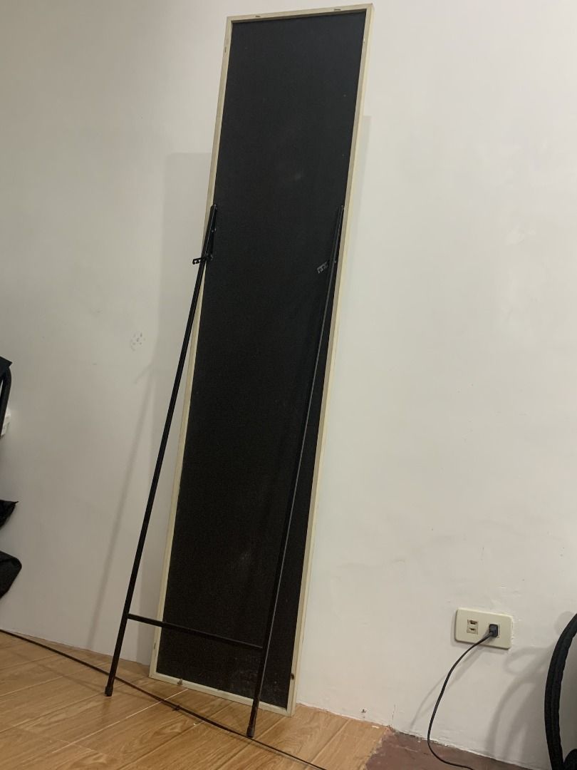 Mirror with White Wooden Frame (Category: Mirrors) located in Antipolo. Submitted by neveroldph (Listing ID 1469914162, Image 2). Description: Give your space a clean and minimalist look with this full-length mirror! Perfect for bedrooms, dressing areas, or checking your outfit before heading out. ✨ Features: Full-length mirror White wooden frame Adjustable stand angle 📏 Dimensions: Including frame: 35 cm × 156 cm Mirror only: 29 cm × 150 cm Fra