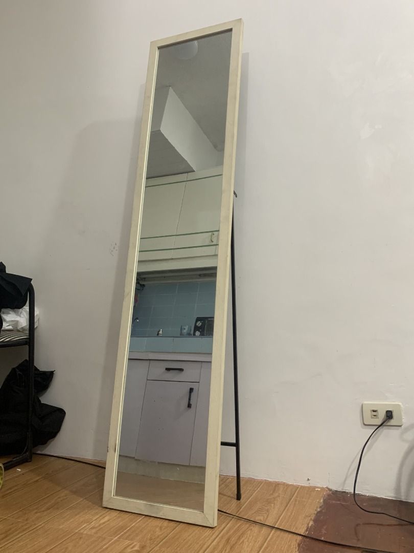 Mirror with White Wooden Frame (Category: Mirrors) located in Antipolo. Submitted by neveroldph (Listing ID 1469914162, Image 1). Description: Give your space a clean and minimalist look with this full-length mirror! Perfect for bedrooms, dressing areas, or checking your outfit before heading out. ✨ Features: Full-length mirror White wooden frame Adjustable stand angle 📏 Dimensions: Including frame: 35 cm × 156 cm Mirror only: 29 cm × 150 cm Fra