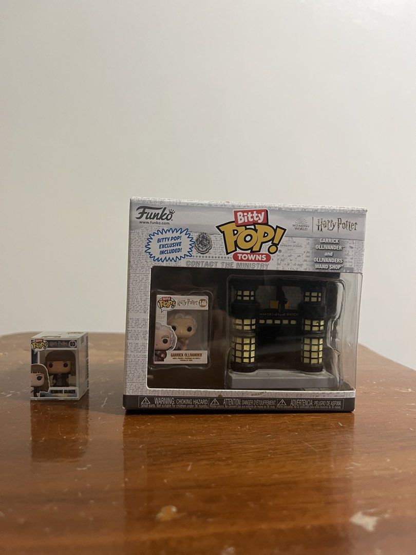 Funko Bitty Pop Harry Potter Set (Category: Designer & Blind Box Toys) located in Paranaque City. Submitted by lmbss (Listing ID 1469912080, Image 1). Description: - good condition only displayed - 550 set.