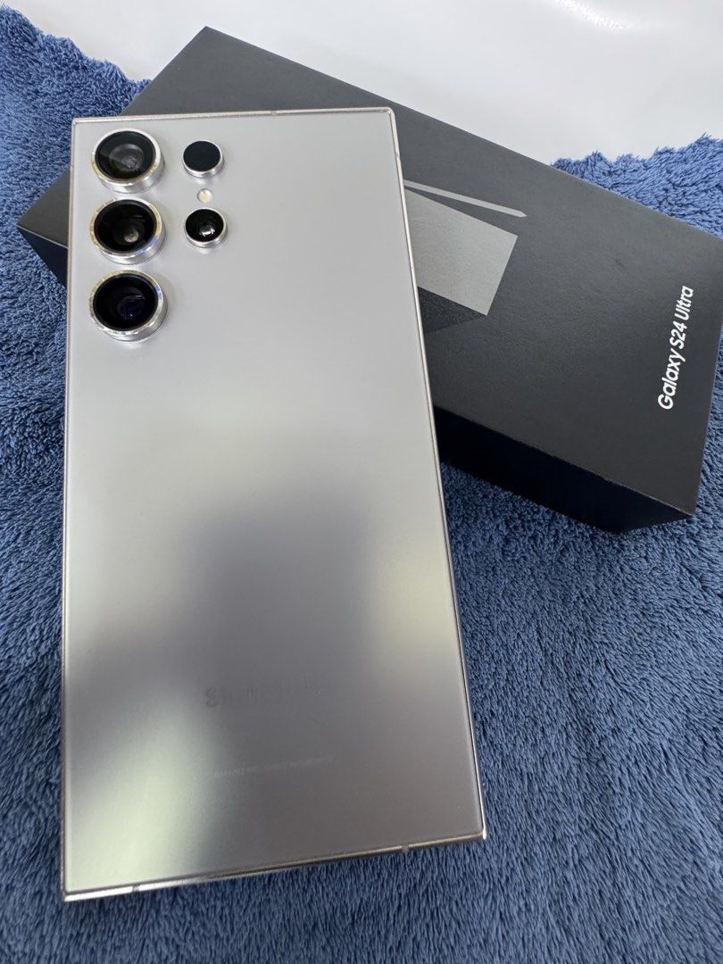 Galaxy S24 Ultra (Category: Samsung) located in Manila. Submitted by makabibi78 (Listing ID 1469789868, Image 2). Description: No Issue.