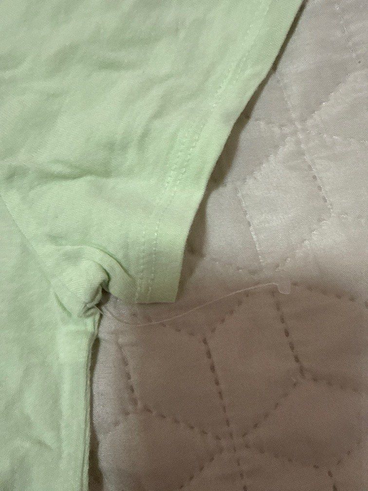 Gap shirt (Category: Blouses) located in Cabanatuan. Submitted by epicfish-db11 (Listing ID 1469836829, Image 2). Description: .