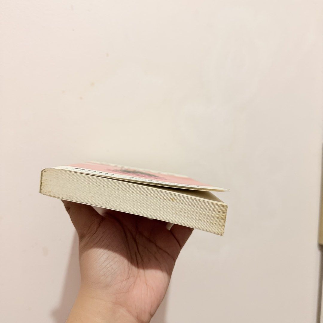 Ghosts by Dolly Alderton (Paperback) (Category: Storybooks) located in Quezon City. Submitted by wordsbymiss.r (Listing ID 1469900824, Image 3). Description: Decluttering❗️ 📚Ghosts Author: Dolly Alderton Authentic, not reprint ❌ actual photos posted! the books are preloved from my own collection. please check photos first and expect signs of use/ foxing/ dents on some. manage your expectations~ 📍sampaloc, manila 💵 bank transfer - payment first