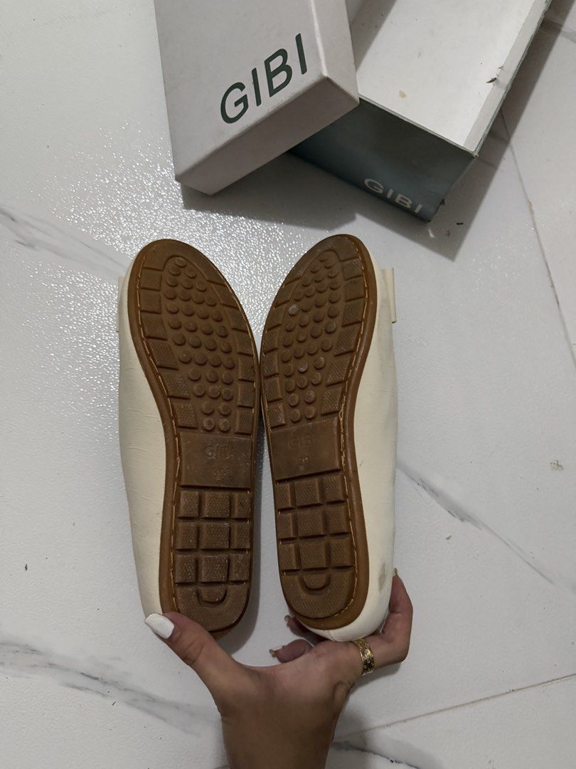 Gibi Doll Shoes (Category: Flats & Sandals) located in Las Pinas. Submitted by gmonteros (Listing ID 1469885851, Image 3). Description: Used once after wedding.