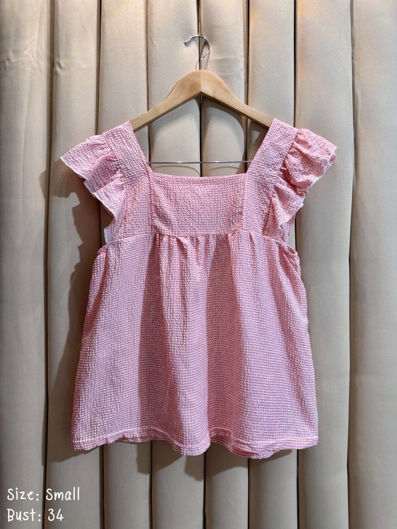 GINGHAM SQUARE-NECK BLOUSE (Category: Sleeveless) located in Manila. Submitted by glamstylemnl (Listing ID 1469914116, Image 1). Description: ♡ SIZE: Small ♡ BUST: 34 ♡ Swipe left to see the actual color & details ♡ flutter sleeves, gathered empire waist ♡ HQ • 10/10 ♡ Ready to wear 👚.