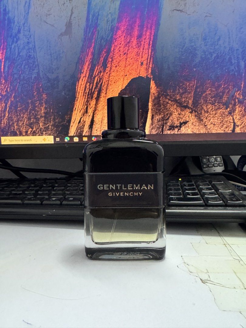 Givenchy Gentleman Reserve Privee (Category: Fragrance & Deodorants) located in Manila. Submitted by catumishima (Listing ID 1469801999, Image 1). Description: selling my authentic givenchy gentleman reserve privee approx 78/100ml juice level, no box bottle only..