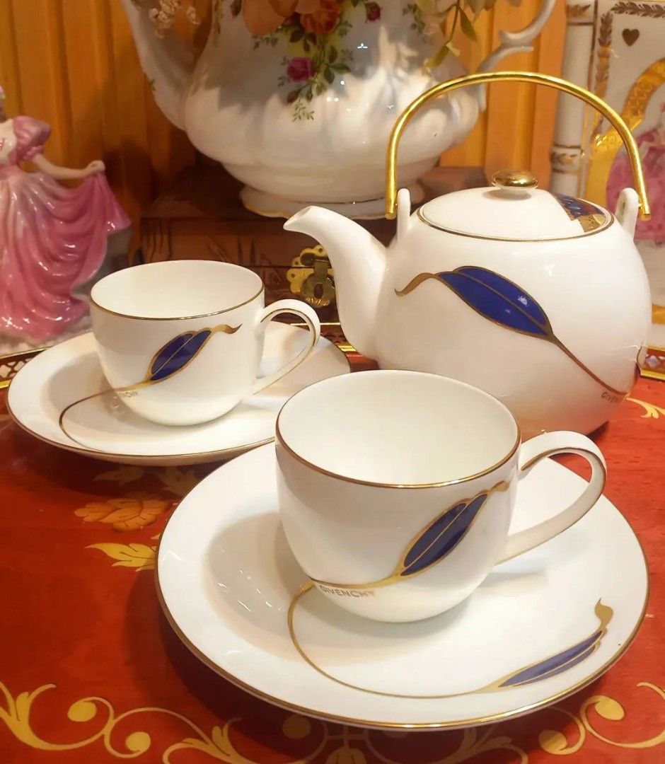 GIVENCHY TEA FOR TWO (Category: Coffee & Tea Tableware) located in Cagayan de Oro. Submitted by beezeemum (Listing ID 1469842051, Image 1). Description: GIVENCHY TEA FOR TWO ✨️Made in Japan ✨️In good conditions ✨️1,950 all plus sf *Teapot Lid Mismatch.