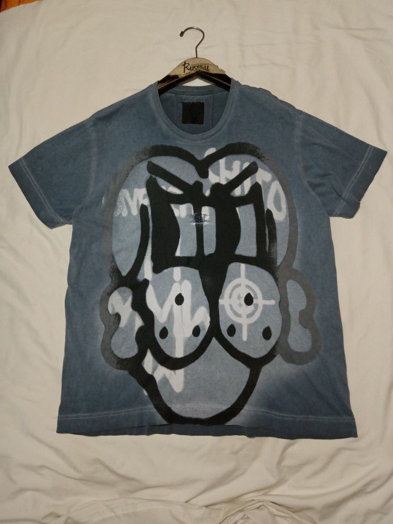 Givenchy x Chito Graffiti Spray Paint tee (Category: Tshirts & Polo Shirts ) located in Manila. Submitted by tres0824 (Listing ID 1469783251, Image 2). Description: Givenchy x Chito Graffiti Size xs oversized 22.5" width 28" length Verygood condition Issue had tiny pinhole (unnoticeable) 350 + Shipping fee Taguig location Dm to purchase📩📩.