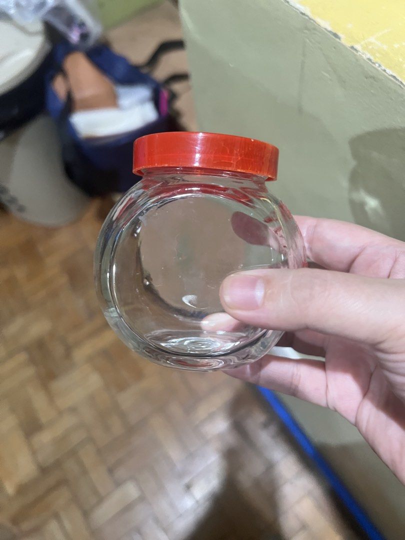 Glass bottle small storage set (Category: Food Organization & Storage) located in Paranaque City. Submitted by arianem031087 (Listing ID 1469941421, Image 3). Description: .