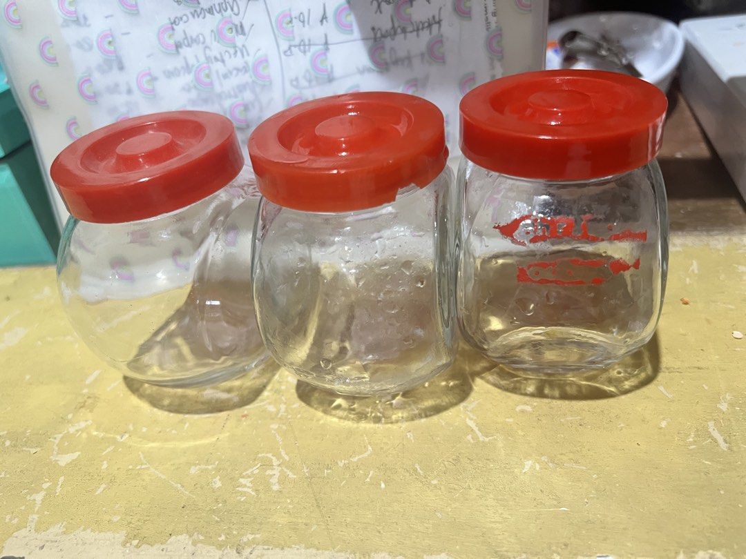 Glass bottle small storage set (Category: Food Organization & Storage) located in Paranaque City. Submitted by arianem031087 (Listing ID 1469941421, Image 2). Description: .