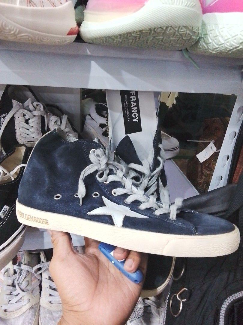 Golden Goose Francy (Category: Sneakers) located in Butuan. Submitted by bro_goodies101 (Listing ID 1469870548, Image 1). Description: .