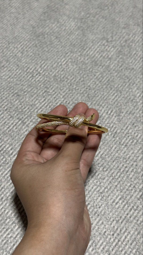 Gold-Plated Knot Bangle Bracelet (Category: Bracelets) located in Bantay. Submitted by e.loi.sa (Listing ID 1469783629, Image 3). Description: .