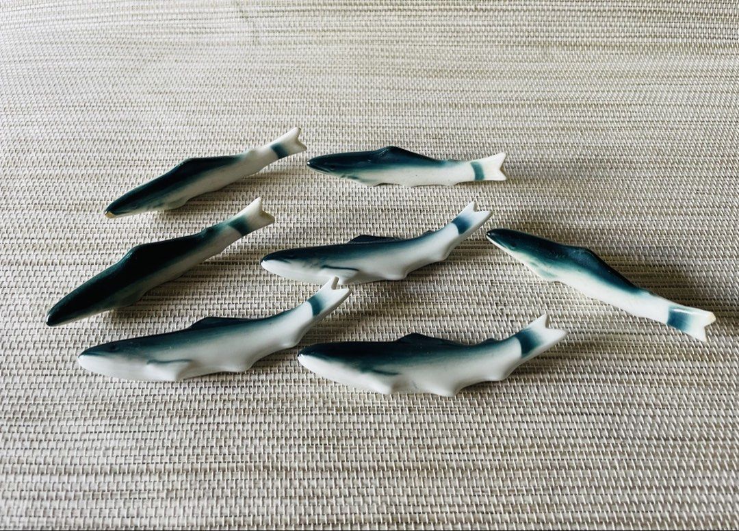 Green Ceramic Fish Chopstick Rest Set (Category: Dinnerware & Cutlery) located in Davao. Submitted by shauitoys2019 (Listing ID 1469786706, Image 1). Description: Original quality BRANDED products from US, UK and Japan.Preowned in mint condition Please manage your expectation as this is gently used item and doesn’t come with its original packaging nevertheless its in gOod condition. We ship via J&T and Flash MOP GCASH AND BPI BDO BANKS. We can ac