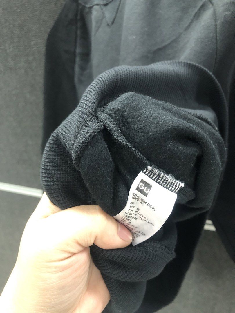 GU Black Sweatshirt Size L (Category: Coats, Jackets and Outerwear) located in Angeles City. Submitted by maryannsantos (Listing ID 1469804025, Image 3). Description: - Brand/Model: GU - Color: Black - Size: Large - Material: Cotton blend with soft fleece lining - Design: Raglan sleeves and classic V-stitch front neckline - Details: Ribbed collar, cuffs, and hem - Condition: Brand new / Excellent staple piece.