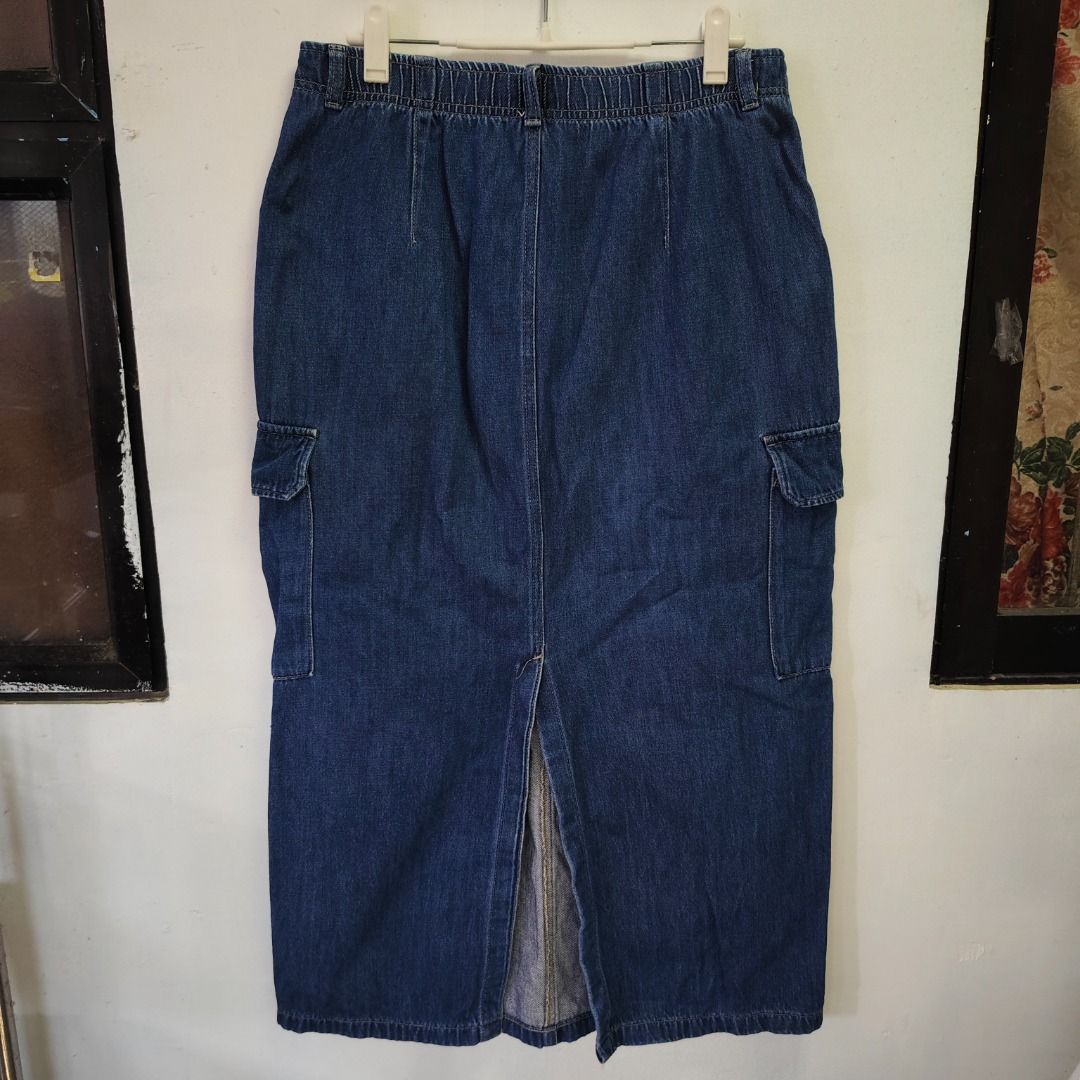 GU Denim Long Skirt (Category: Skirts) located in Davao. Submitted by jcshop27 (Listing ID 1469936457, Image 3). Description: waist-29-30, length=35 300.