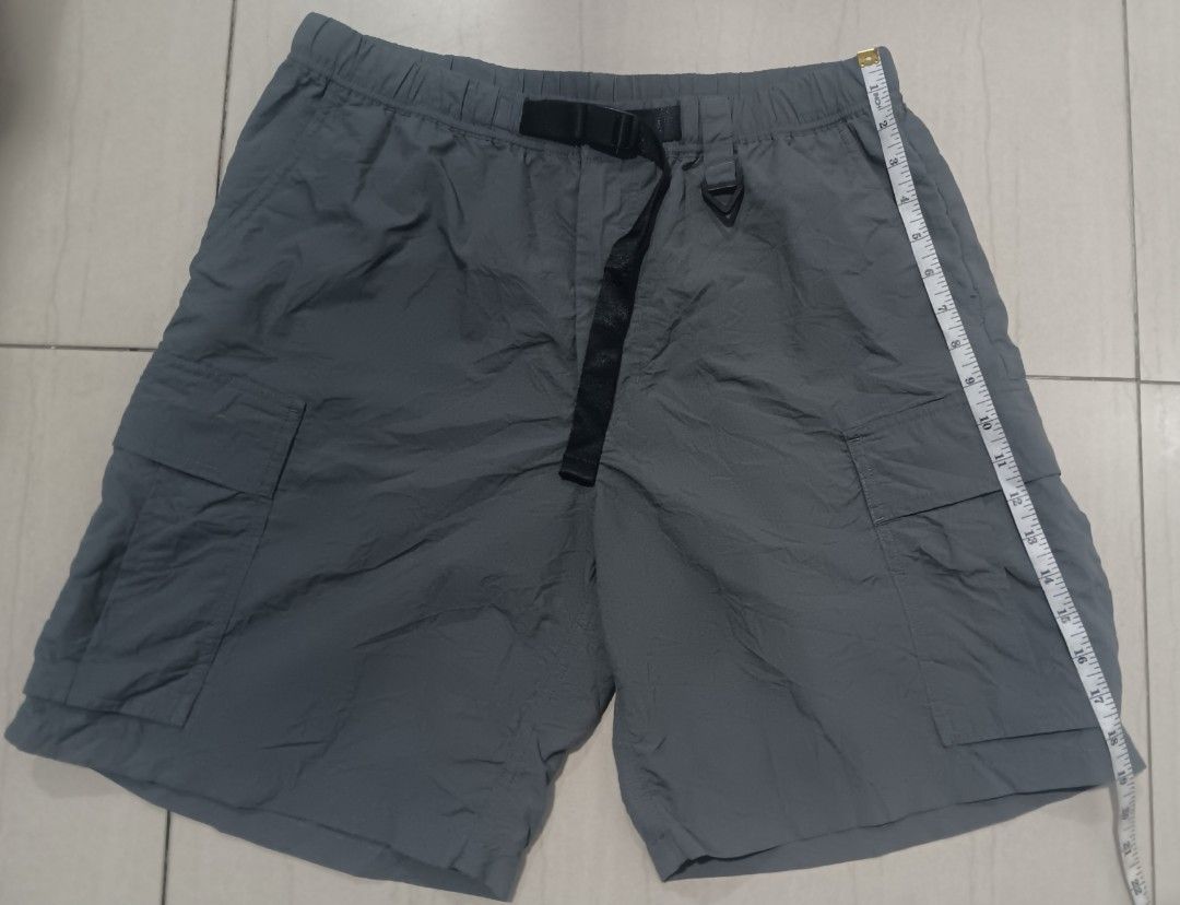 G.U Utility Nylon Cargo Short (Category: Shorts) located in Cagayan de Oro. Submitted by sar__thrifty (Listing ID 1469901696, Image 3). Description: G.U Utility Nylon Cargo Short Large on Tag Best Fit 30-32 inch Waistline Length: 19inch Multi-Pockets with Belt Complete Tags with Searchable Code Made In Vietnam 9.8/10 Color rate As New Condition Loc. Cagayan De Oro Mindanao.