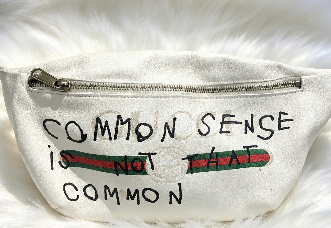 Gucci body bag (Category: Cross-body Bags) located in Iloilo. Submitted by khonz (Listing ID 1469769006, Image 1). Description: no flaw.