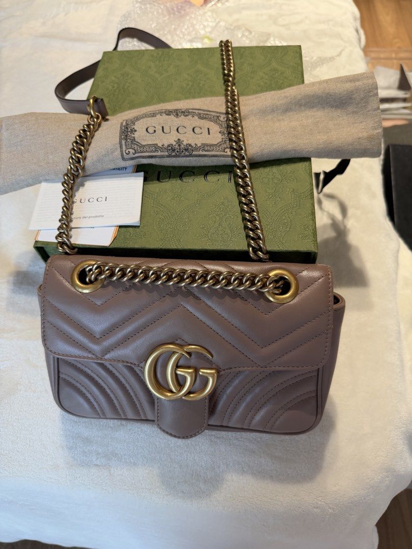 Gucci Marmont- Mini beige (Category: Cross-body Bags) located in Makati City. Submitted by lambogirl (Listing ID 1469839434, Image 3). Description: ✔️excellent condition. comes complete with brand new box, dust bag and entrupy. ✔️free shipping or pick up (Makati).