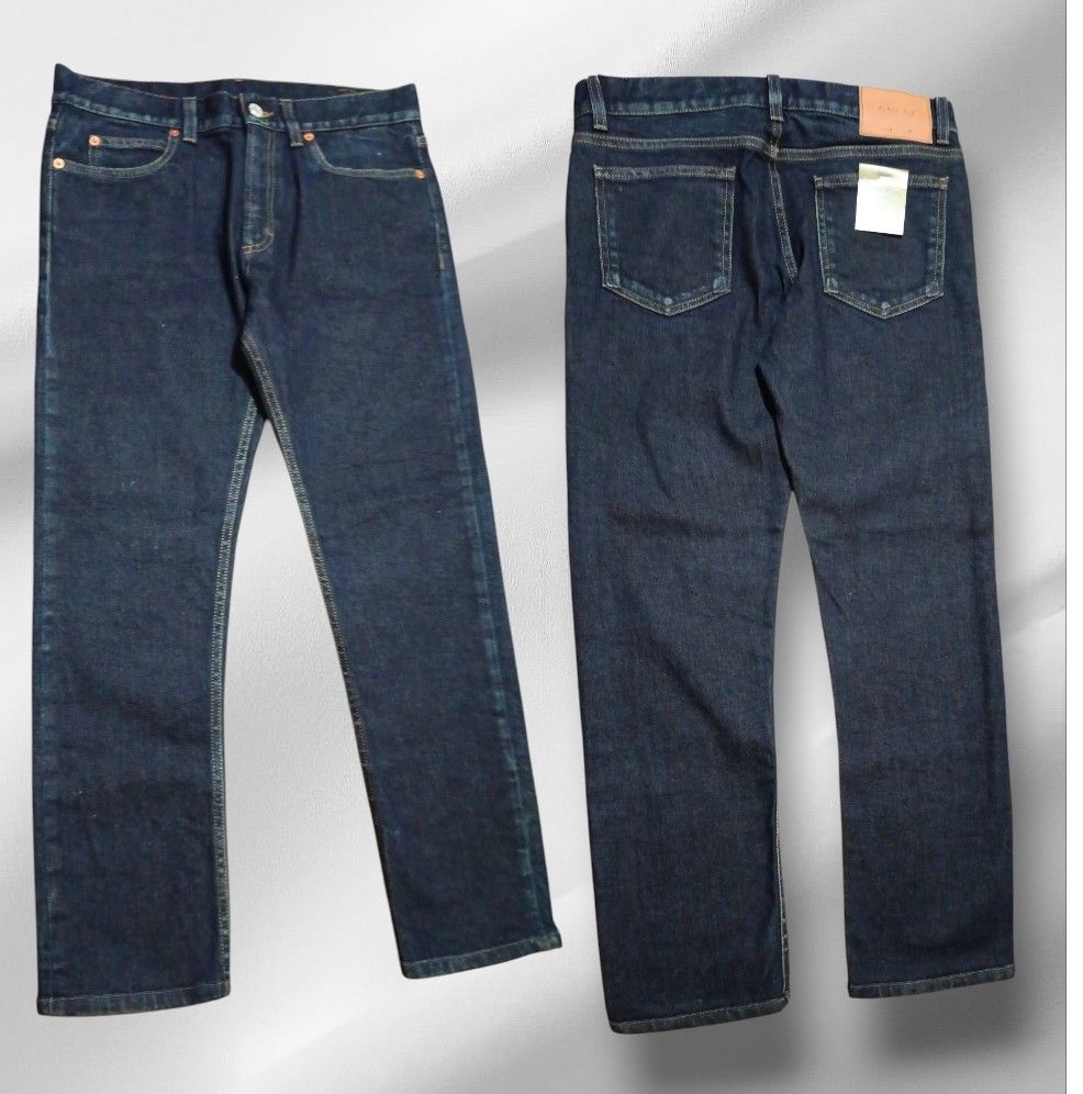 Gucci Straight Cut Jeans Size 27 (Category: Jeans) located in Paranaque City. Submitted by calm_youngstore7 (Listing ID 1469843142, Image 1). Description: 70% OFF RETAIL! LAST PIECE SALE! - Brand: Gucci - Style: Dark blue denim straight cut jeans - Size: 27 - Details: Classic five-pocket styling, contrast stitching, and branded hardware - Branding: Leather patch on back waist, green paper tag, and internal woven label - Origin: Made in Italy - Co