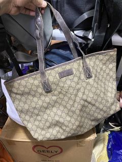 (Category: ) located in . Submitted by thriftedpinas (Listing ID 1469821297, Image 1). Description: .