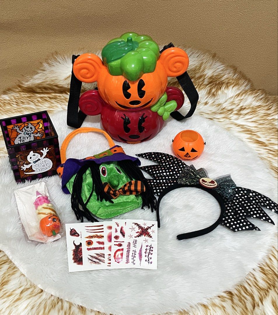 Halloween accessories bundle (Category: Babies & Kids Fashion) located in Quezon City. Submitted by sissymissy1527 (Listing ID 1469799811, Image 1). Description: Sold as bundle Yong Disney bucket mejo matigas lang sng cover. Bucket for treat or treat.