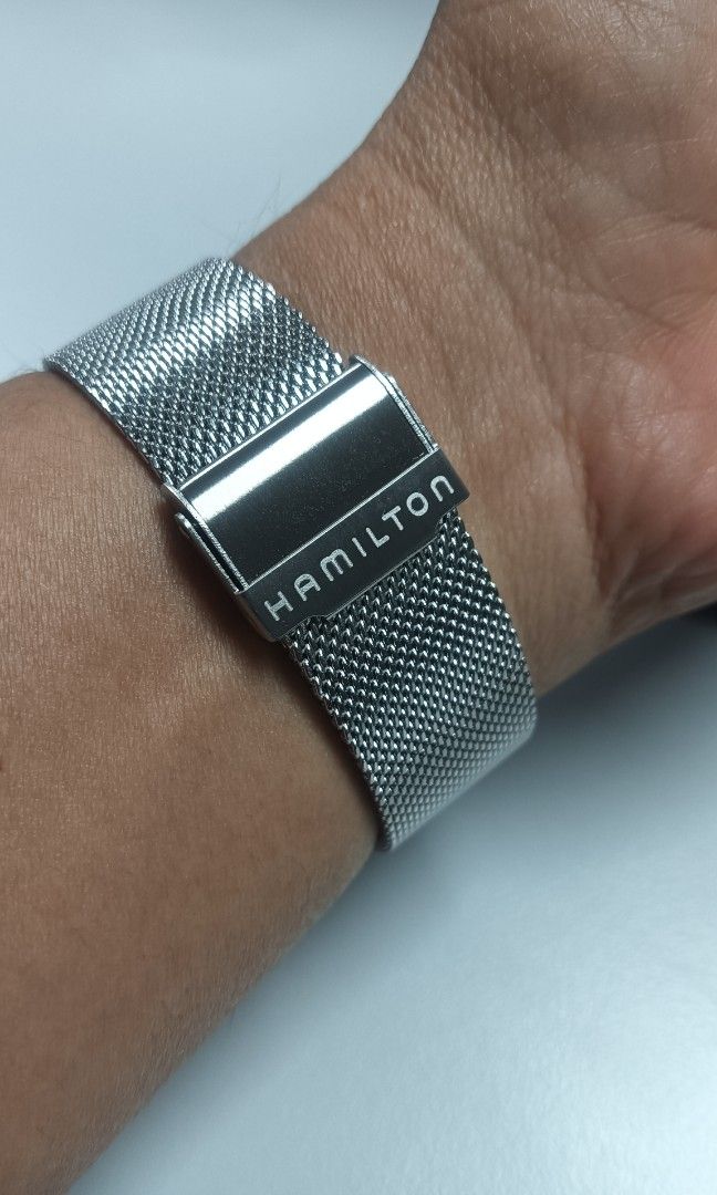 Hamilton Automatic (Category: Watches) located in Kuala Lumpur. Submitted by niejeyz (Listing ID 1465956822, Image 3). Description: Hamilton Automatic like new full set cod KL 012-3389141.