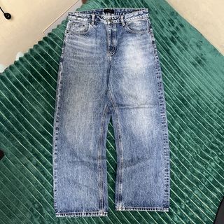 (Category: ) located in . Submitted by thriftkolngeh (Listing ID 1469934939, Image 1). Description: .